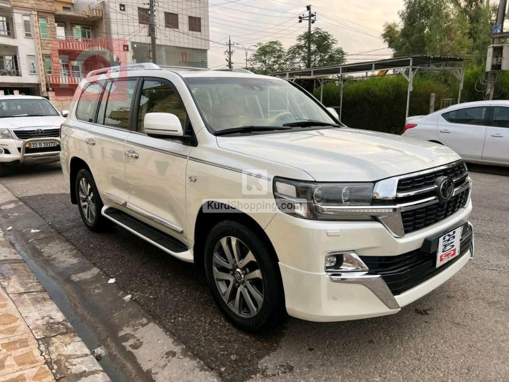 تويوتا لاندكروزر